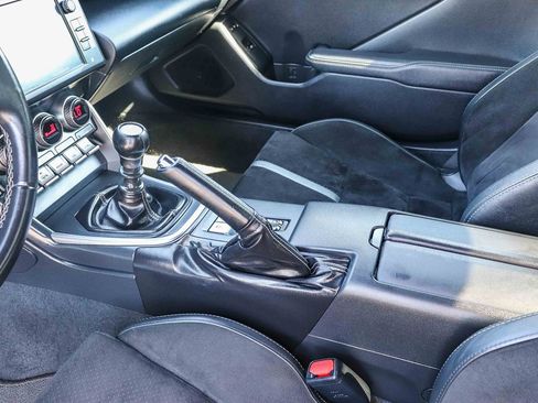 Certified 2023 Toyota GR86 Premium RWD image 21