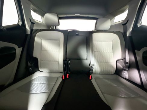 Used 2018 GMC Terrain SLE w/ Driver Convenience Package image 32