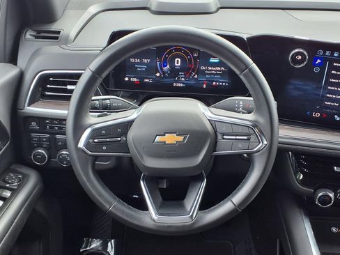 Used 2025 Chevrolet Tahoe LT AWD/4WD image 14