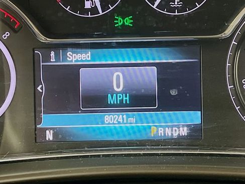 Used 2015 Buick Regal Premium w/ Experience Buick Package image 10