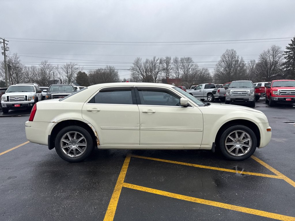 Used 2007 Chrysler 300 Touring L w/ Luxury Group AWD/4WD image 5