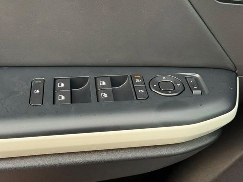 New 2025 Kia K4 GT-Line Turbo image 17