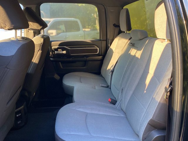 Used 2024 RAM 2500 Big Horn AWD/4WD image 9
