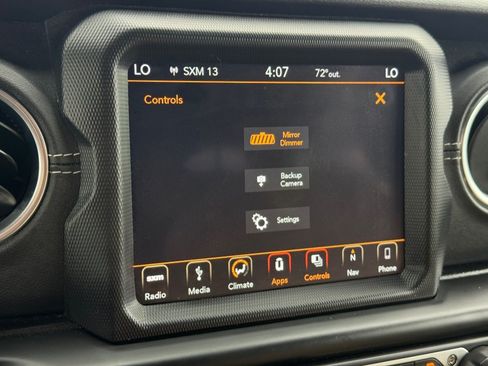 Used 2018 Jeep Wrangler Unlimited Sahara AWD/4WD image 60