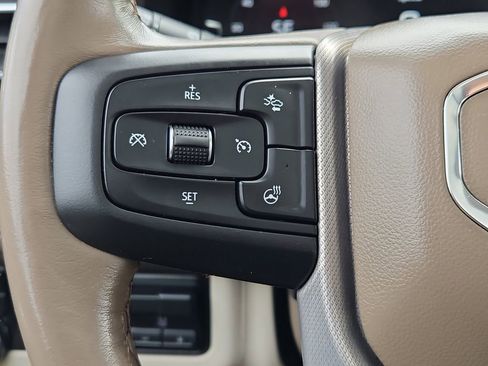 Used 2022 GMC Yukon XL Denali w/ Max Trailering Package image 16