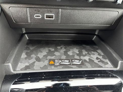 New 2025 Chevrolet Colorado ZR2 w/ Midnight Edition image 23