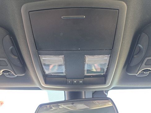 Used 2021 Dodge Challenger R/T image 35