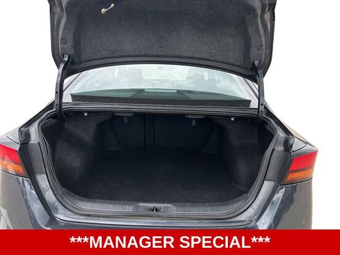 Used 2022 Nissan Altima 2.5 SV FWD image 18