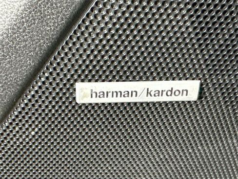 Used 2017 Subaru Impreza 2.0i Limited image 19