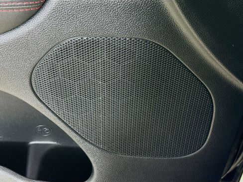 Used 2024 Dodge Durango GT image 22