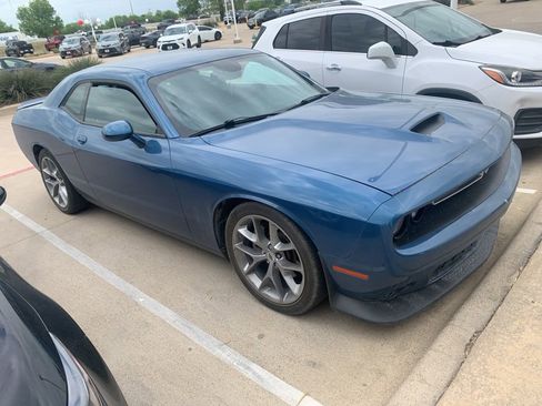 Used 2022 Dodge Challenger GT image 1