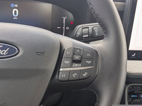 New 2025 Ford Maverick XLT w/ Equipment Group 301A image 27