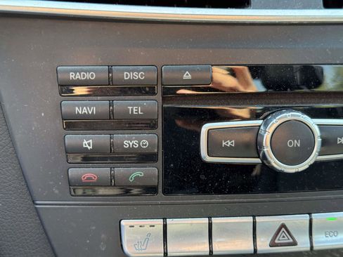 Used 2013 Mercedes-Benz C 300 4MATIC Sedan image 24