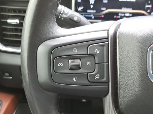 Used 2024 GMC Sierra 2500 Denali Ultimate w/ Max Trailering Package AWD/4WD image 17