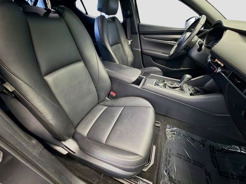Used 2020 MAZDA MAZDA3 Hatchback image 15
