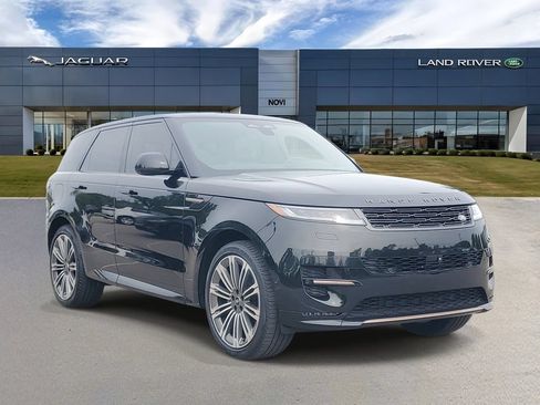 Used 2024 Land Rover Range Rover Sport Dynamic SE AWD/4WD image 2
