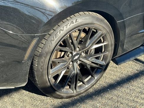 Used 2023 Chevrolet Camaro SS RWD image 4