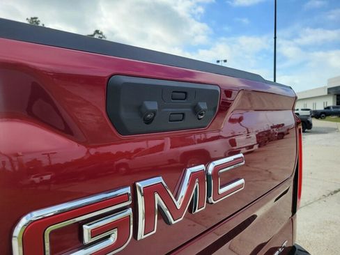 New 2026 GMC Sierra 1500 SLT w/ SLT Premium Plus Package AWD/4WD image 7