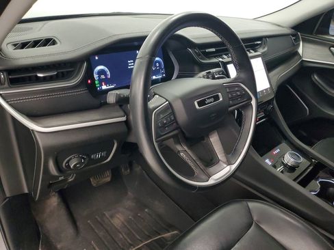 Used 2021 Jeep Grand Cherokee L Limited image 9