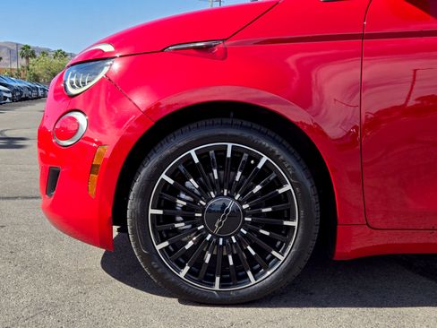 Used 2024 FIAT 500 e (RED) FWD image 9