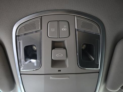 Used 2018 Hyundai Sonata Limited w/ Cargo Package FWD image 32