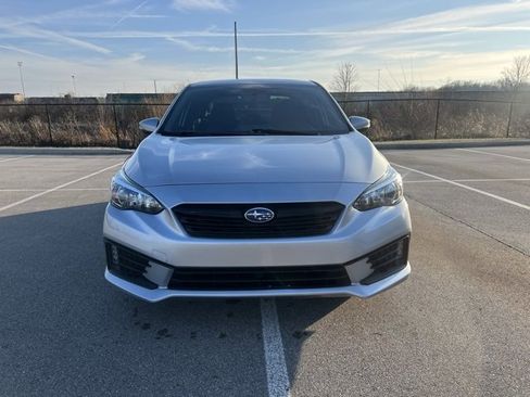 Used 2022 Subaru Impreza 2.0i Sport image 2