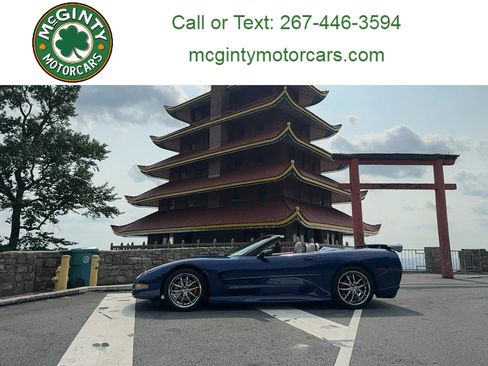 Used 2004 Chevrolet Corvette Convertible w/ Preferred Equipment Group RWD image 1