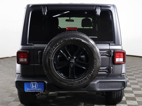 Used 2023 Jeep Wrangler Unlimited Sport AWD/4WD image 10