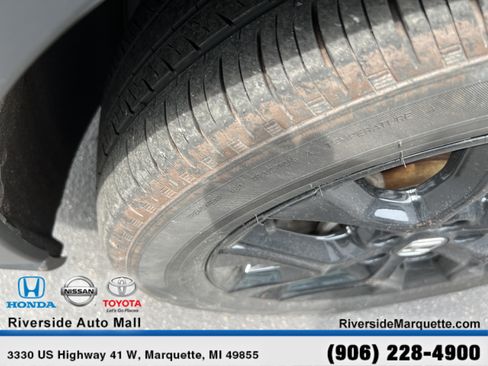 Used 2025 Honda HR-V Sport image 12