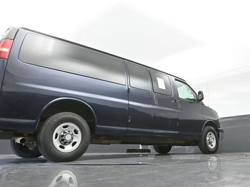 Used 2014 Chevrolet Express 3500 LT w/ LT Preferred Equipment Group RWD image 32