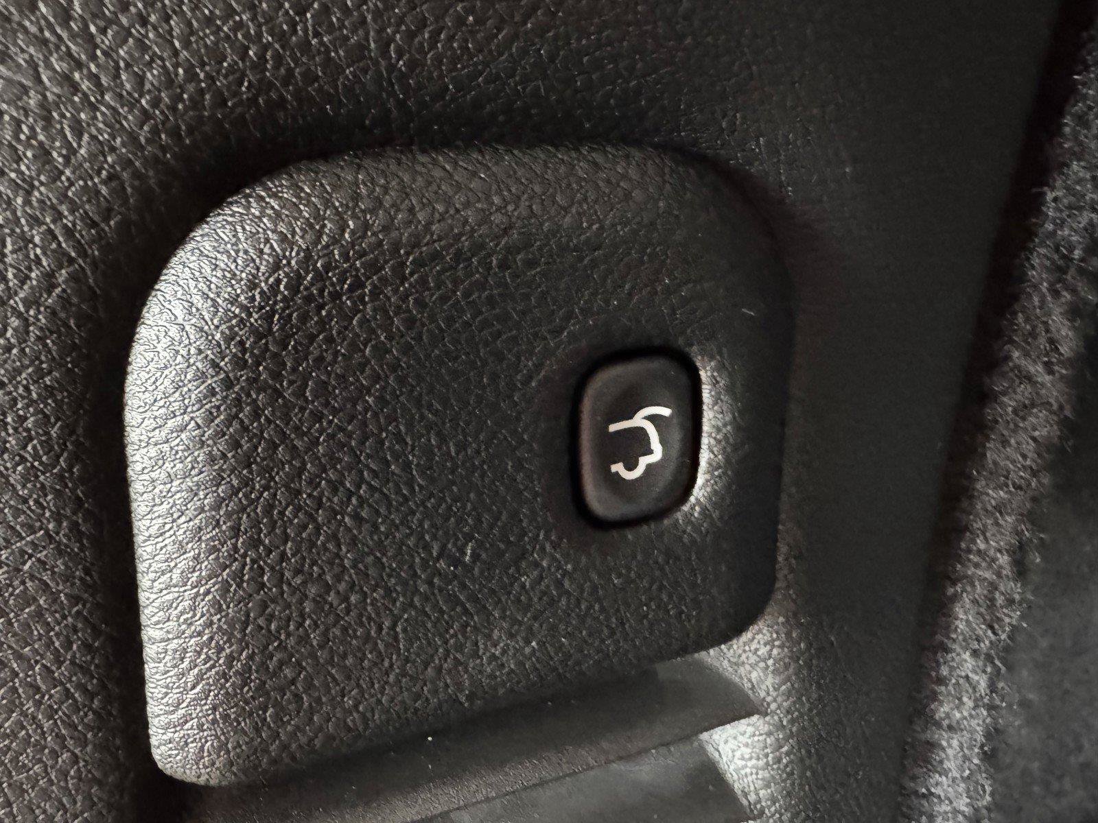 Used 2025 Dodge Durango R/T AWD/4WD image 41
