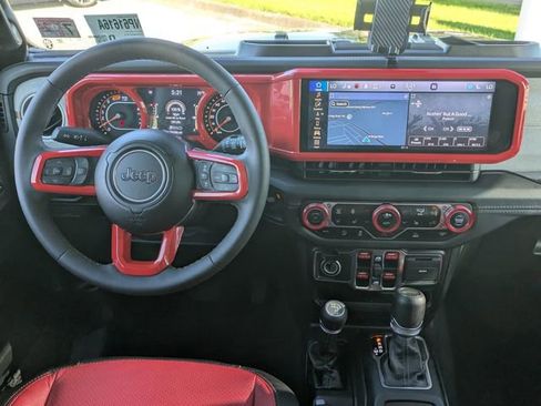 Used 2024 Jeep Wrangler Unlimited Sahara w/ Dual Top Group AWD/4WD image 34