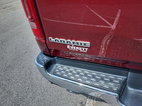 Used 2019 RAM 1500 Laramie image 4
