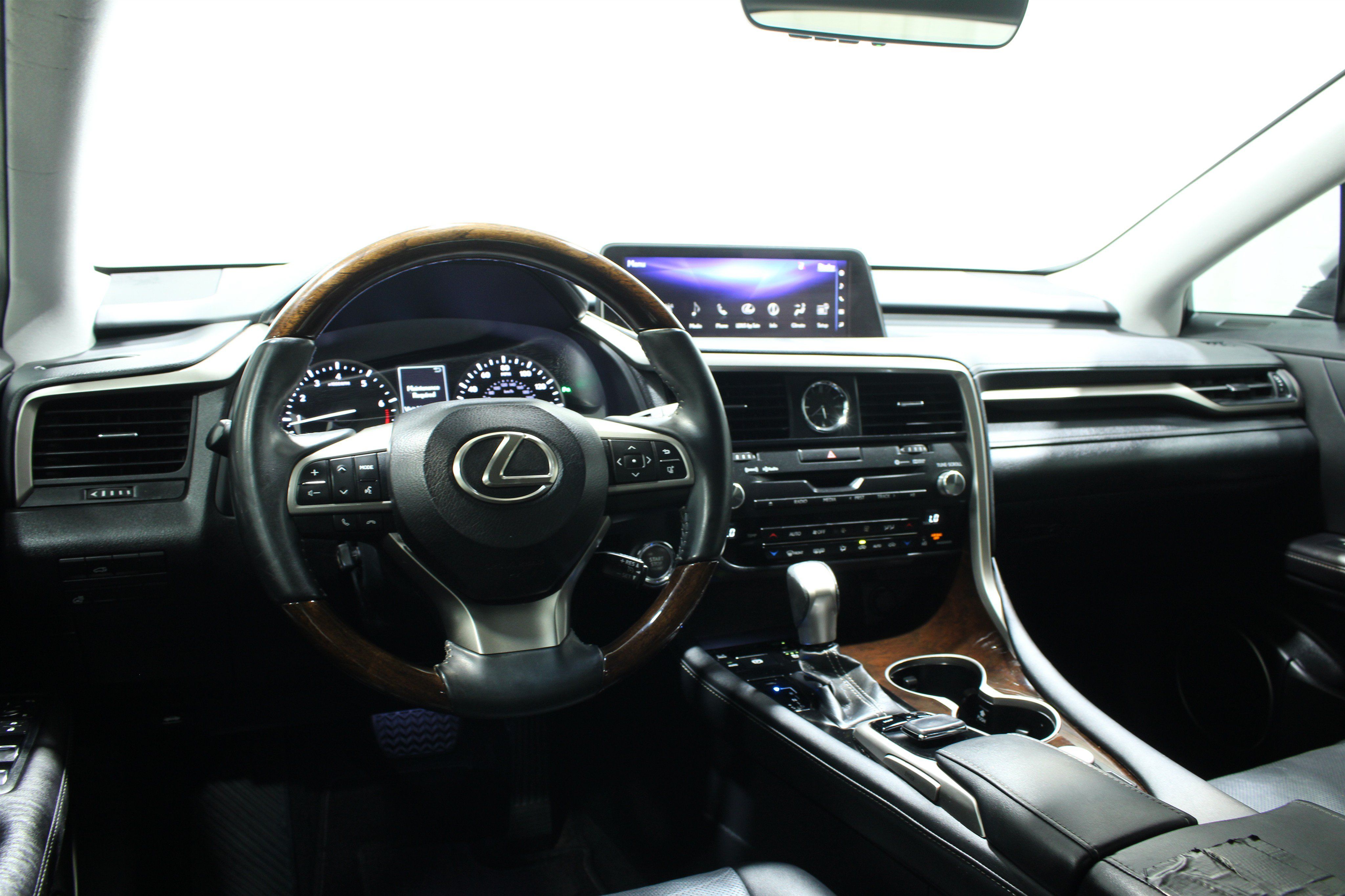 Used 2016 Lexus RX 350 FWD w/ Premium Package image 2