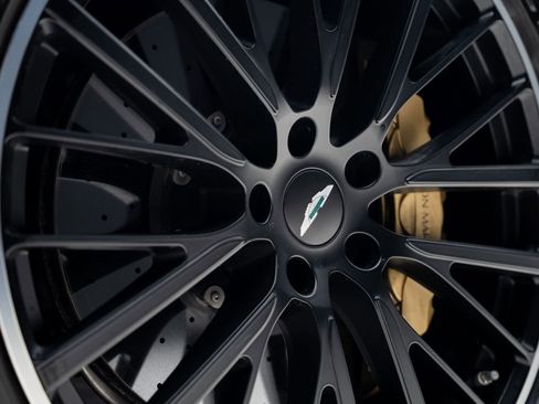Used 2023 Aston Martin DBX 707 AWD/4WD image 22