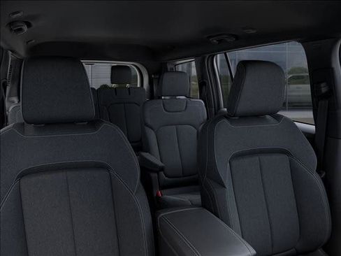 New 2026 Jeep Grand Cherokee L Laredo image 26