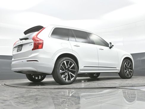 Used 2023 Volvo XC90 B6 Plus w/ Protection Package Premier AWD/4WD image 32