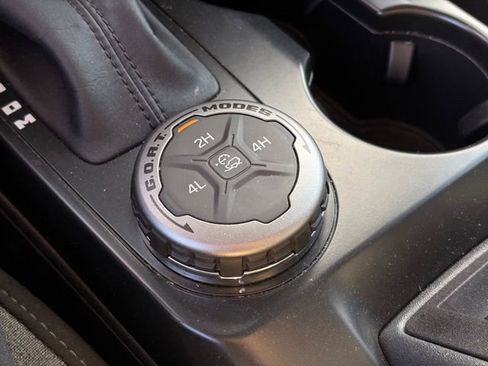 Used 2025 Ford Bronco Big Bend AWD/4WD image 18