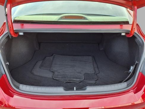 Used 2023 Hyundai Elantra SE w/ Cargo Package image 22