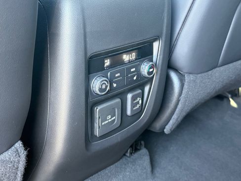 Used 2024 Buick Enclave Avenir w/ Avenir Technology Package FWD image 26