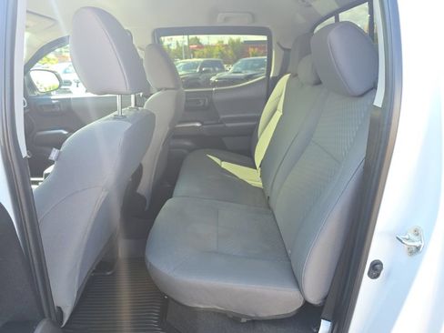 Used 2023 Toyota Tacoma SR5 w/ Technology Package AWD/4WD image 13