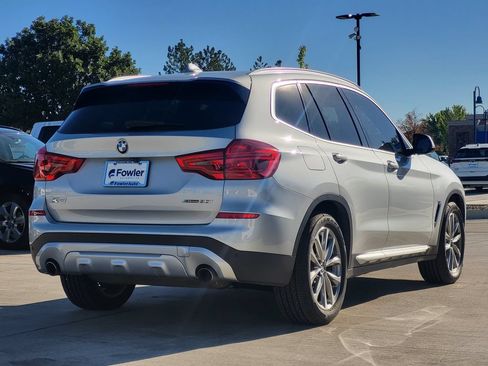 Used 2019 BMW X3 xDrive30i w/ Driving Assistance Package AWD/4WD image 3