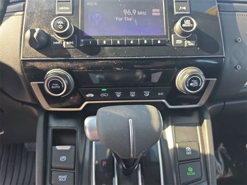 Used 2020 Honda CR-V LX image 21