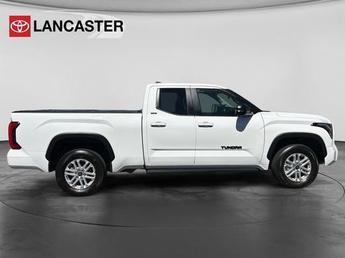 Used 2024 Toyota Tundra SR5 w/ SR5 Premium Package AWD/4WD image 8