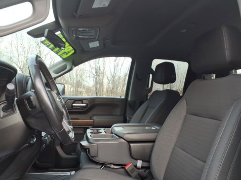 Used 2019 Chevrolet Silverado 1500 LT image 12