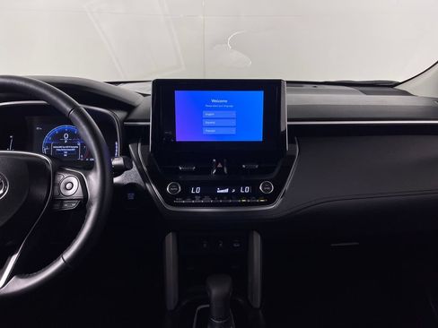 Certified 2025 Toyota Corolla Cross XLE w/ Convenience Package AWD/4WD image 15