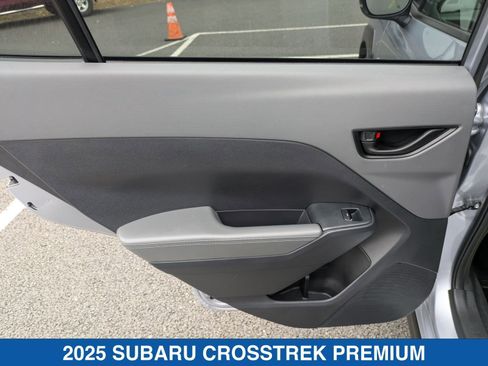 Certified 2025 Subaru Crosstrek 2.0i Premium image 29