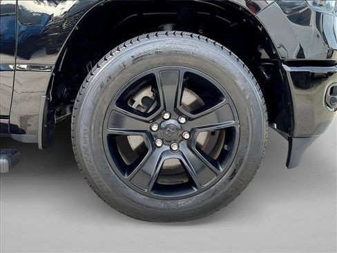 Used 2021 RAM 1500 Big Horn RWD image 10