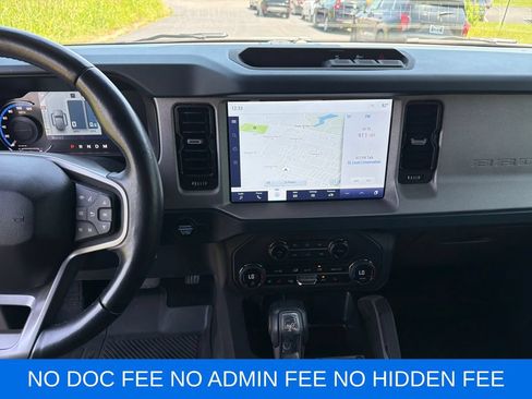 Used 2024 Ford Bronco Outer Banks AWD/4WD image 18
