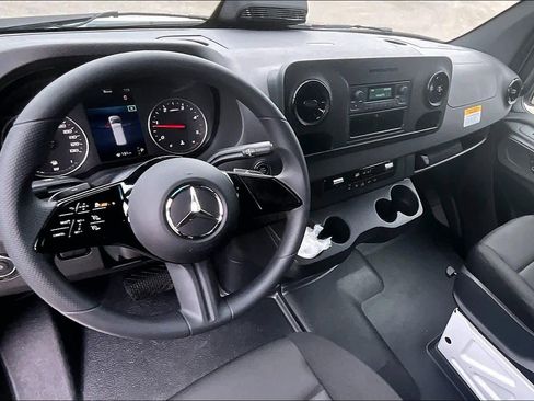 New 2026 Mercedes-Benz Sprinter 2500 image 5